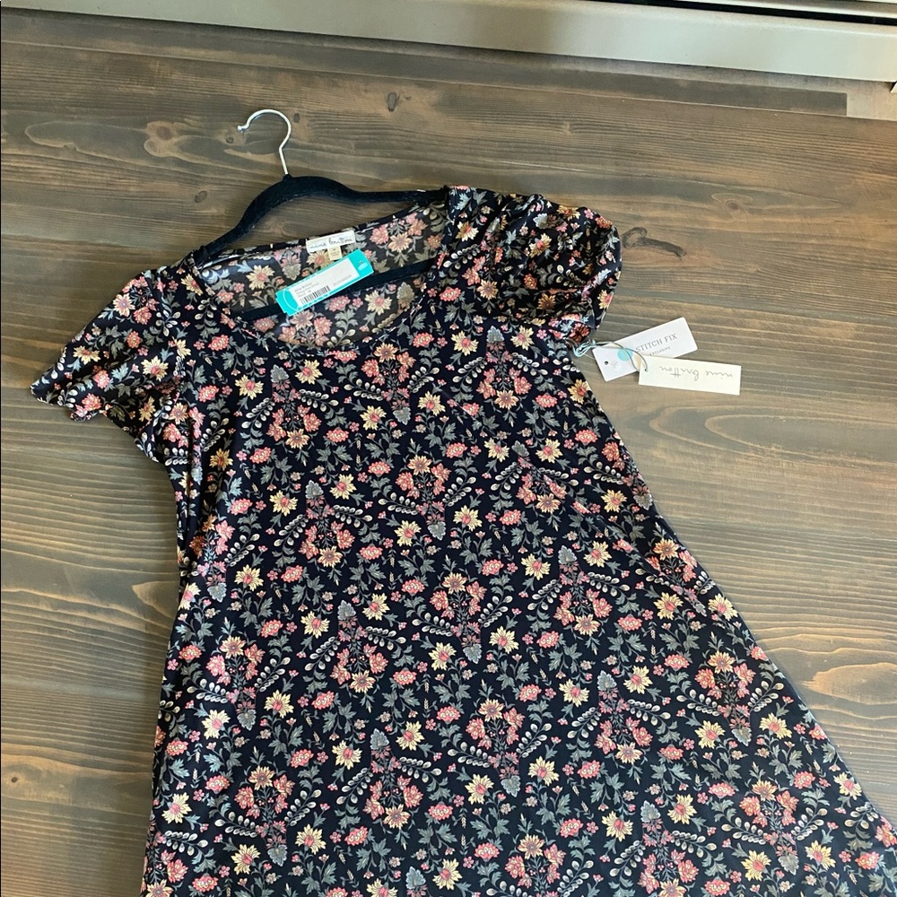 NWT Beautiful Nine Britton Fall Dress from Stitch Fix- Size Medium